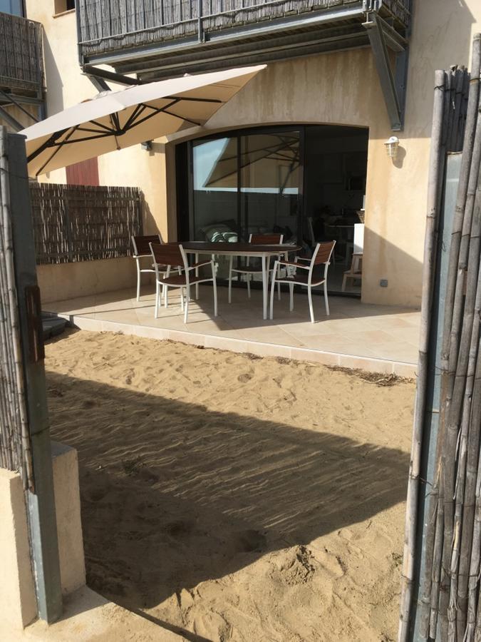 Appartement Face A La Mer La Croix-Valmer Eksteriør billede